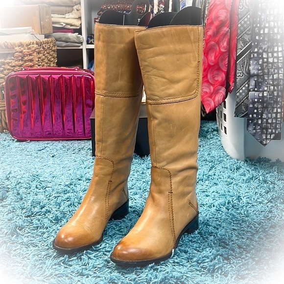 💕Like New Franco Sarto Camel Leather Boots💕 - Picture 2 of 16